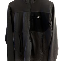 Arcteryx Black Fortrez Hoodie Men’s Small