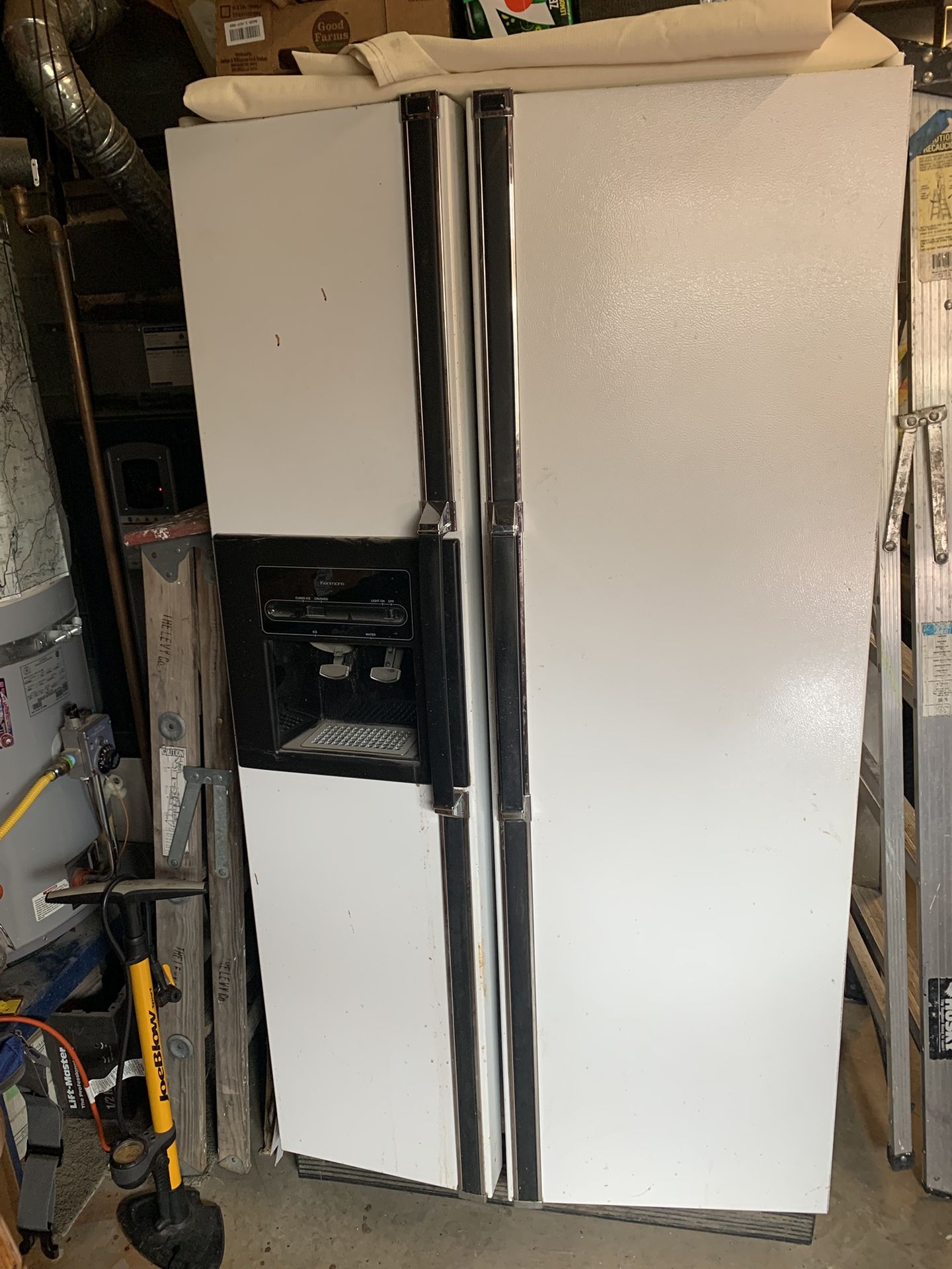 Refrigerator