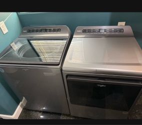 Whirlpool Washer and Dryer Set