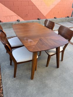Mid-Century Modern 5-Piece Walnut Dining Table Set – 4 Upholstered Chairs