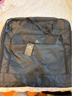 Mate in Large Carry-on Garment bag