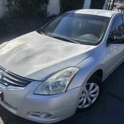 2010 Nissan Altima