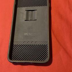Speck iPhone 6s Plus Case Very Strong In Excellent Condition 
