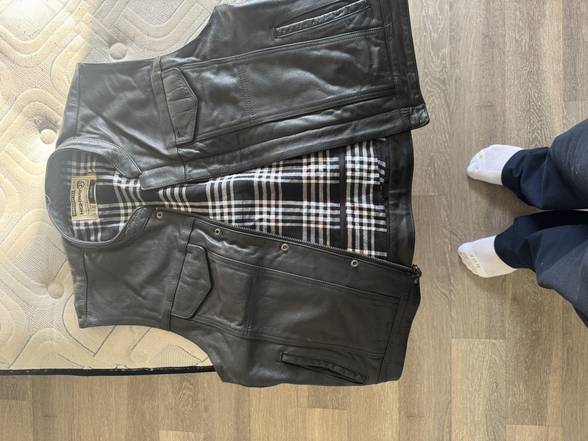Motorcycle Vest With Concealed Carry Pockets