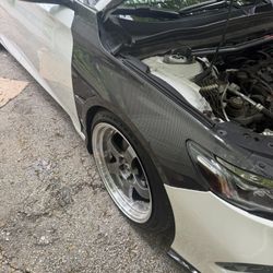 Accord Carbon Fiber Fenders