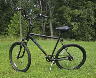 Motobecane Jubilee 8 Hybrid 22-inch frame