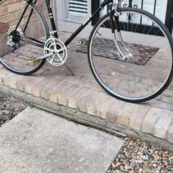 Used 58cm road hotsell bike for sale
