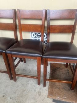 6 Dinner chairs