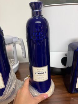 Komos tequila añejo christalino