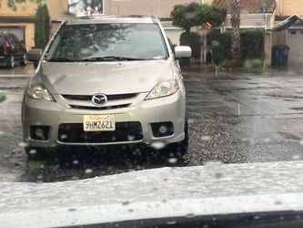 Mazda 5