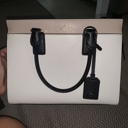 Kate Spade Satchel  ♠️