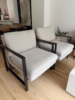 Set of 2 Modern Accent Chairs – Black Metal Frame