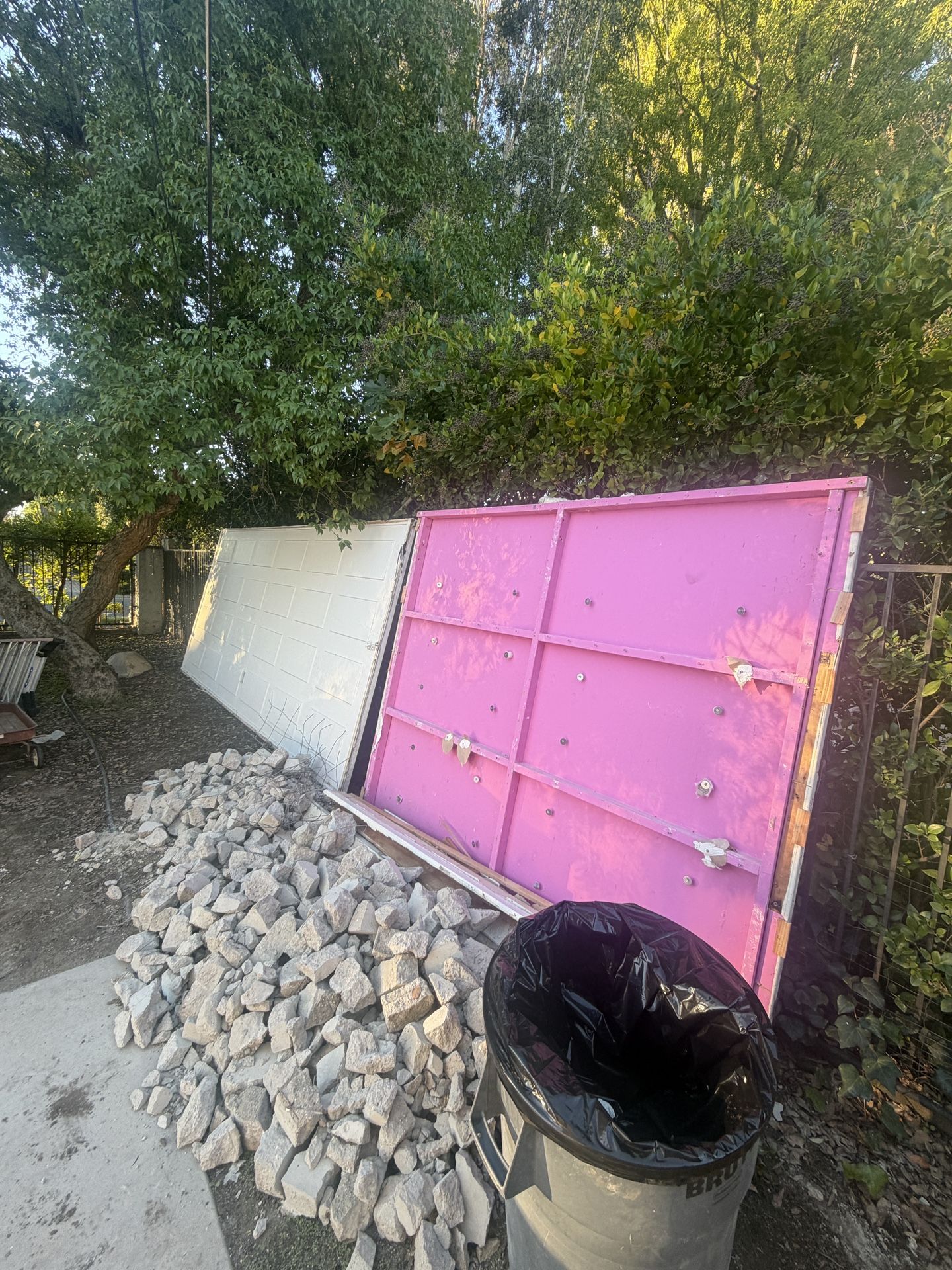Free Garage Doors