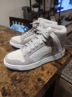Lavender Puma High Tops Sneakers