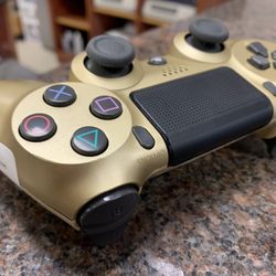 PS4 Controller 