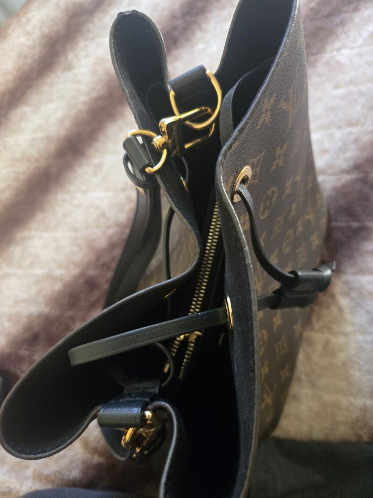 Louis Vitton NeoNoe