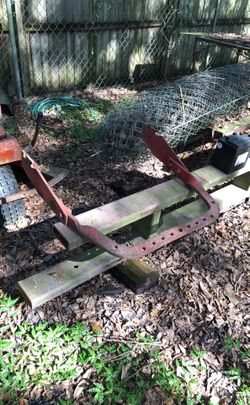 International cub tractor hitch