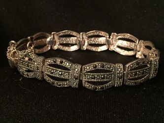 925 Sterling silver fancy style bracelet