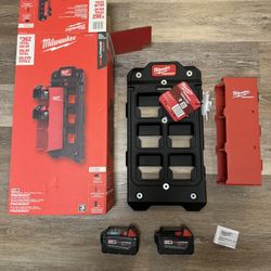 Milwaukee M18 2 pk XC 5.0 AH batteries w packout wall plate