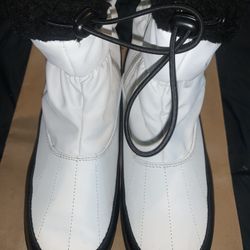 Women’s Totes Happy Feet 🥾 Bid