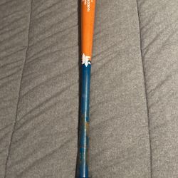 Wood baseball bat 