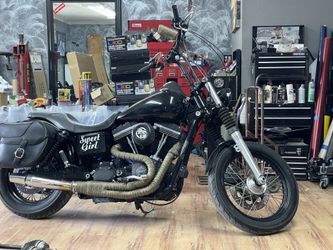 2015 Harley Davidson Street Bob Dyna