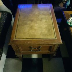 table antique