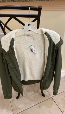 Ladies Jacket w/hood