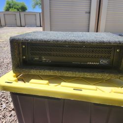 Professional Amp  QSC 900