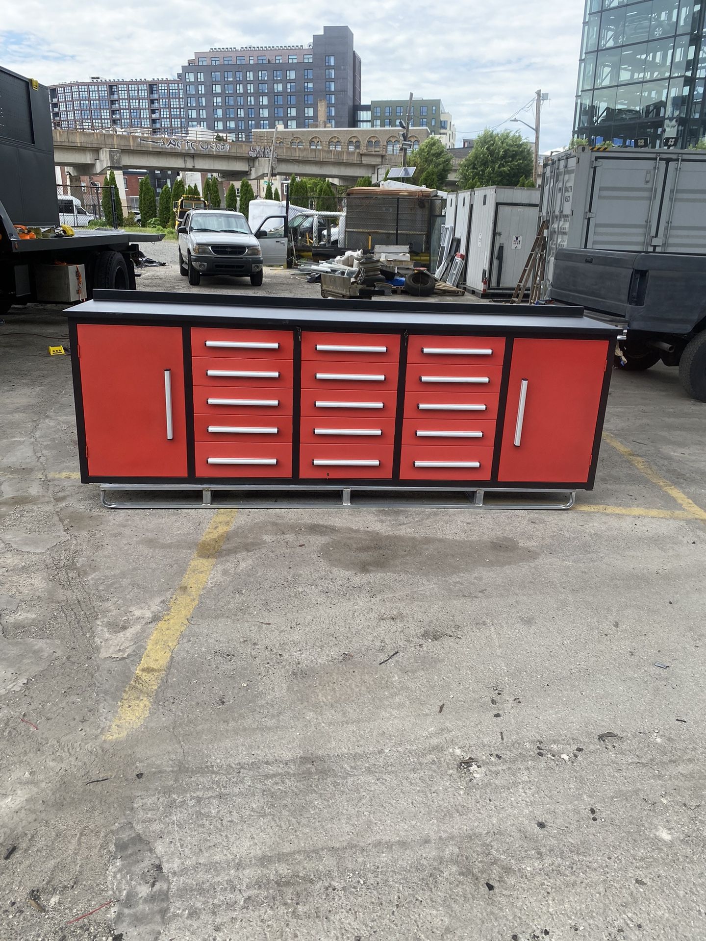 red tool cabinet 