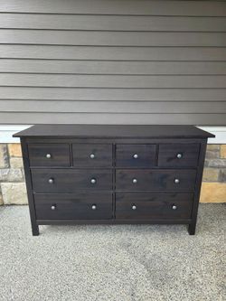 Dark brown/black Dresser