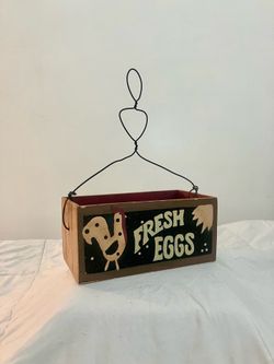 Vintage Rustic Egg Box With Wire Handle - 13” x 5” x 9”