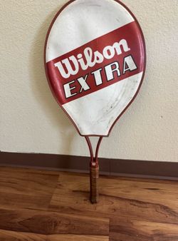 5 rackets of different sizes for a single price.