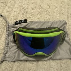 Smith Snowboarding Goggles Youth Size Asking $30 OBO 