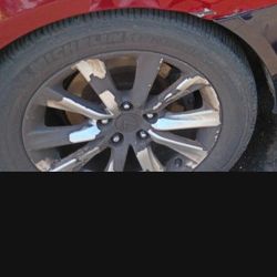Lexus 17 In Rims With 2 New Tires 