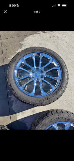 Chrome Wheels with Toyo Open Country A/T Tires