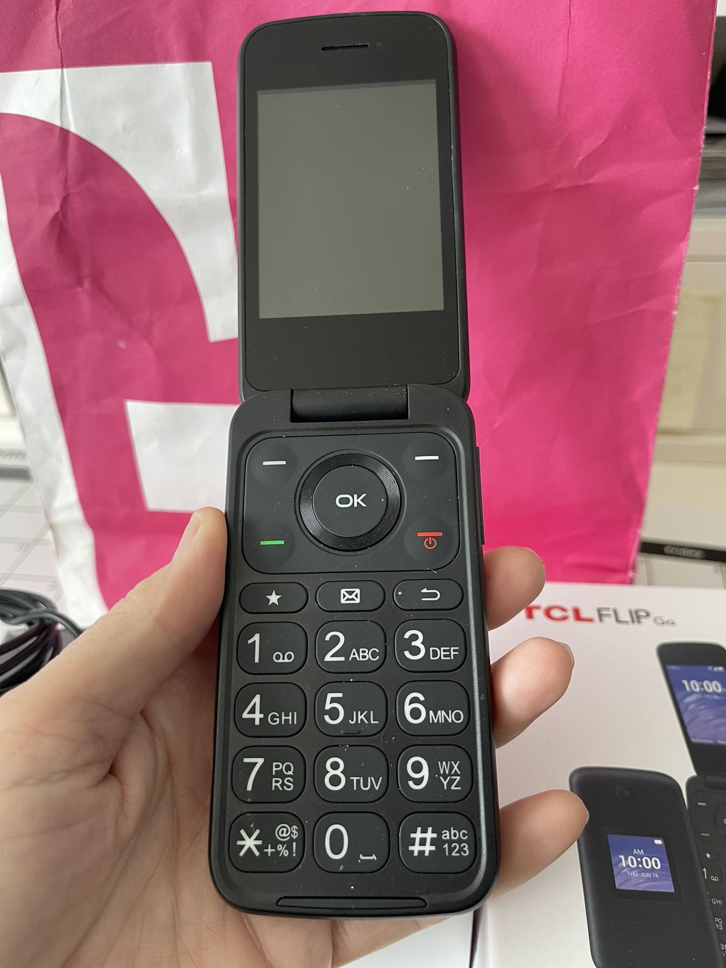TLC Flip phone , Used 3 Weeks