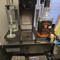 Bev Cocktail Maker Machine
