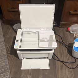HP Laserjet M140 Printer