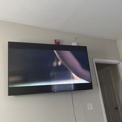70inn Onn Roku TV