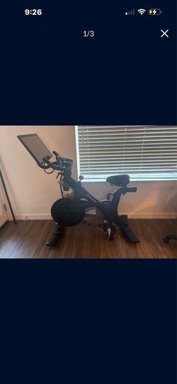 Peloton Original Bike + Extras! $375 — MUST GO BY FRIDAY