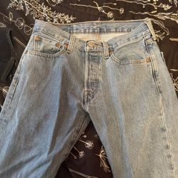 Levi 501’s Size 29