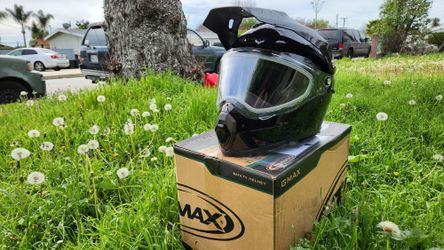 New Gmax Youth AT-21S Adventure Helmet Black
Size Youth Large