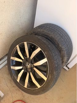 2 215/45/17 Honda Wheels
