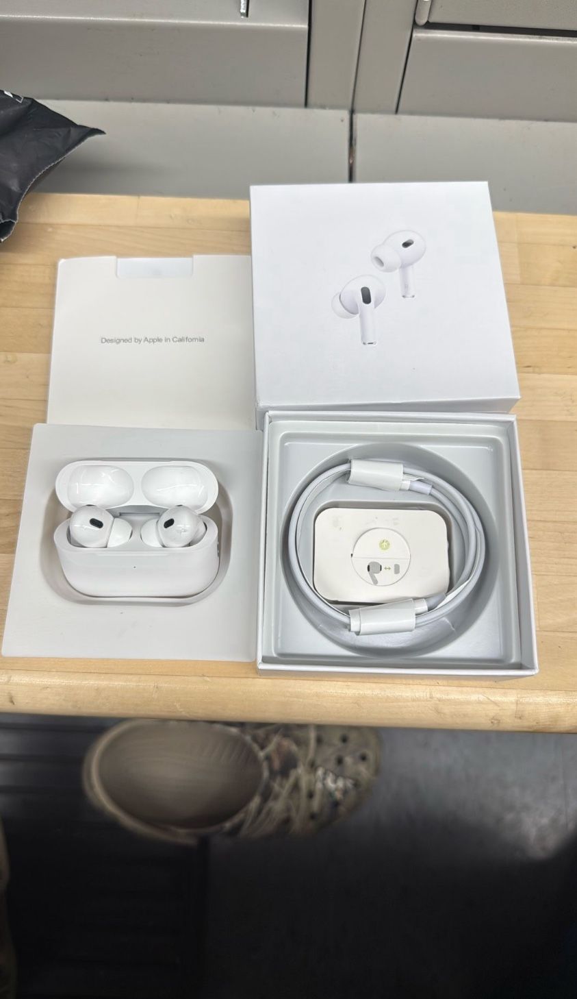Apple AirPods
