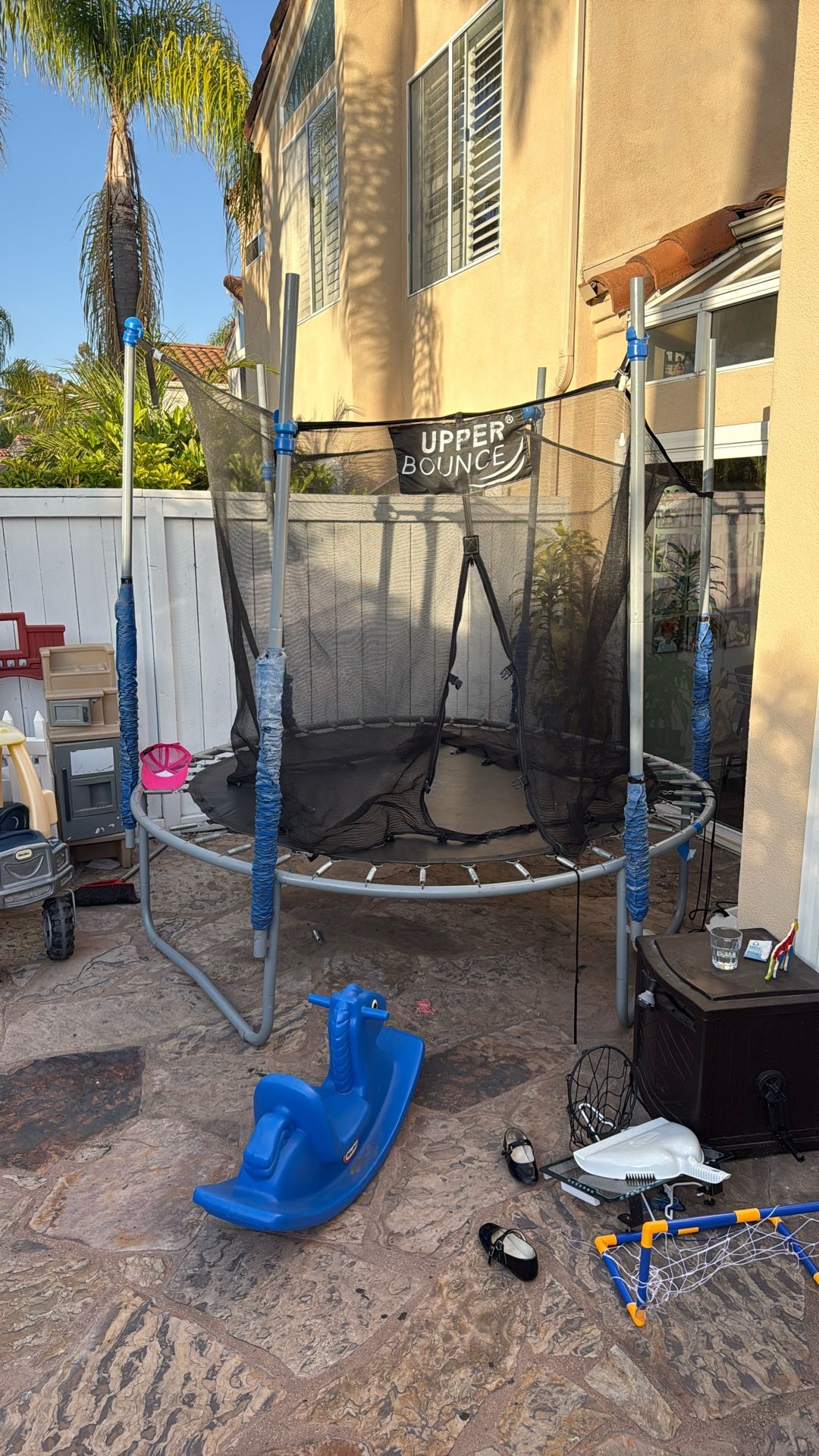 Trampoline 