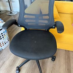 Desk chair