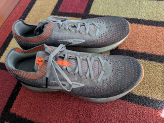 Men's Brooks Levitate 2