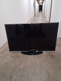 42 " samsung t v no remote pickup hours 3-8:30 pm rainbow/charleston cash only read description
