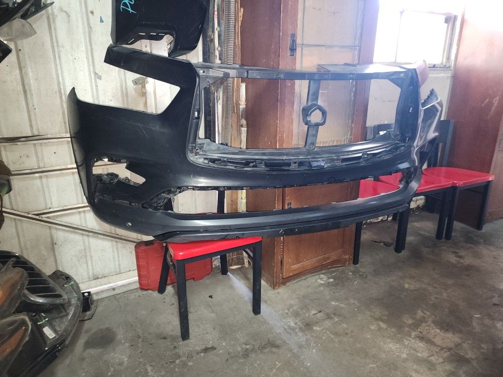 2018-2023 INFINITI QX80 FRONT BUMPER COVER